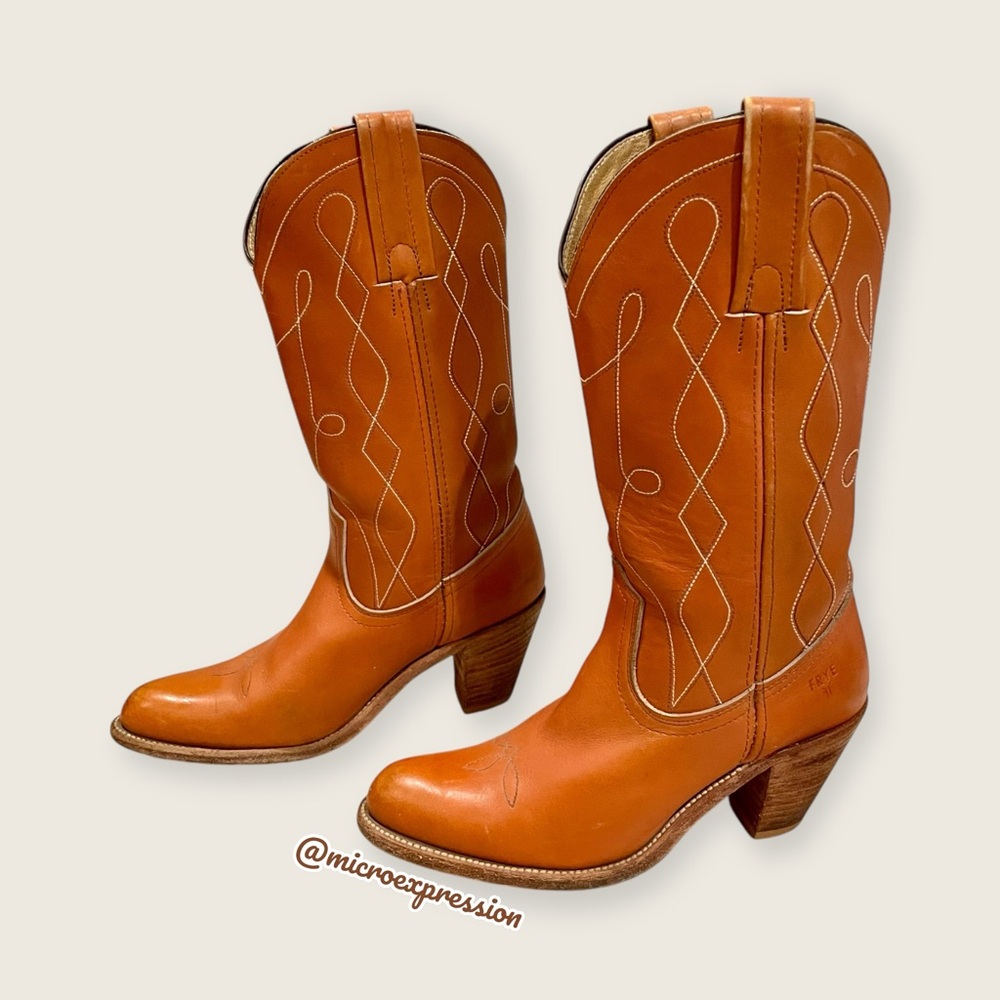 1980 VINTAGE Frye Swirl Stitch Embroidered Cognac Tan Brown Leather Cowboy Boot - Picture 4 of 11